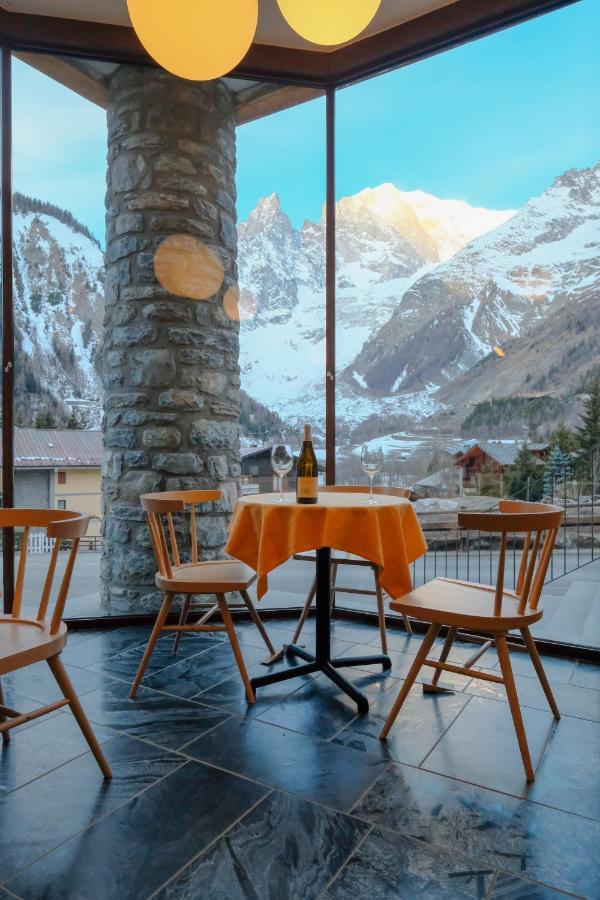 Hotel Aigle Courmayeur Exterior photo